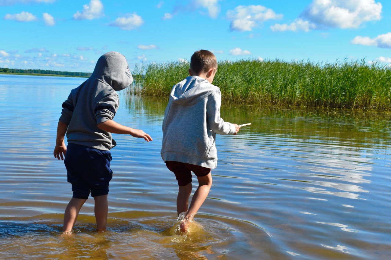 Служба у справах дітей ІНФОРМУЄ! Про безпеку дітей на водоймах влітку