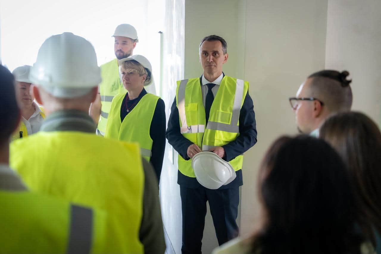 https://moz.gov.ua/img/11621405-882a-4028-af32-a113974389f6/1000154262.jpg?fm=jpg&q=80&fit=max&crop=1280%2C855%2C0%2C0