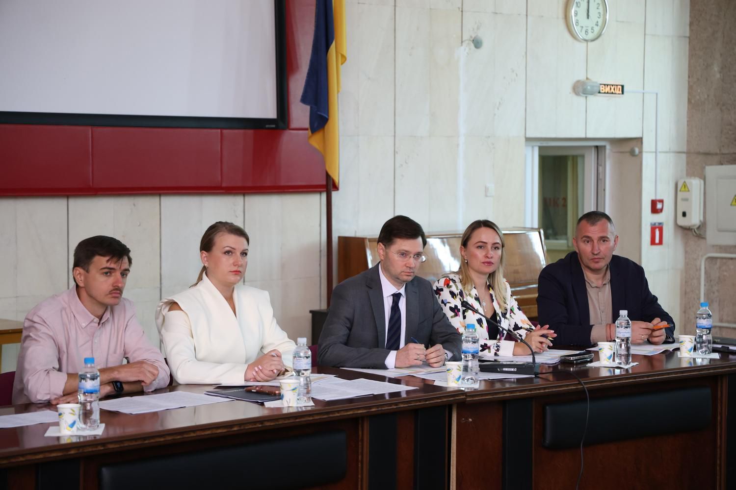 https://moz.gov.ua/img/1372b706-5ac0-43d8-8041-bbff70e96267/whatsapp-image-2026-08-27-at-113216.jpeg?fm=jpg&q=80&fit=max&crop=1500%2C1000%2C0%2C0