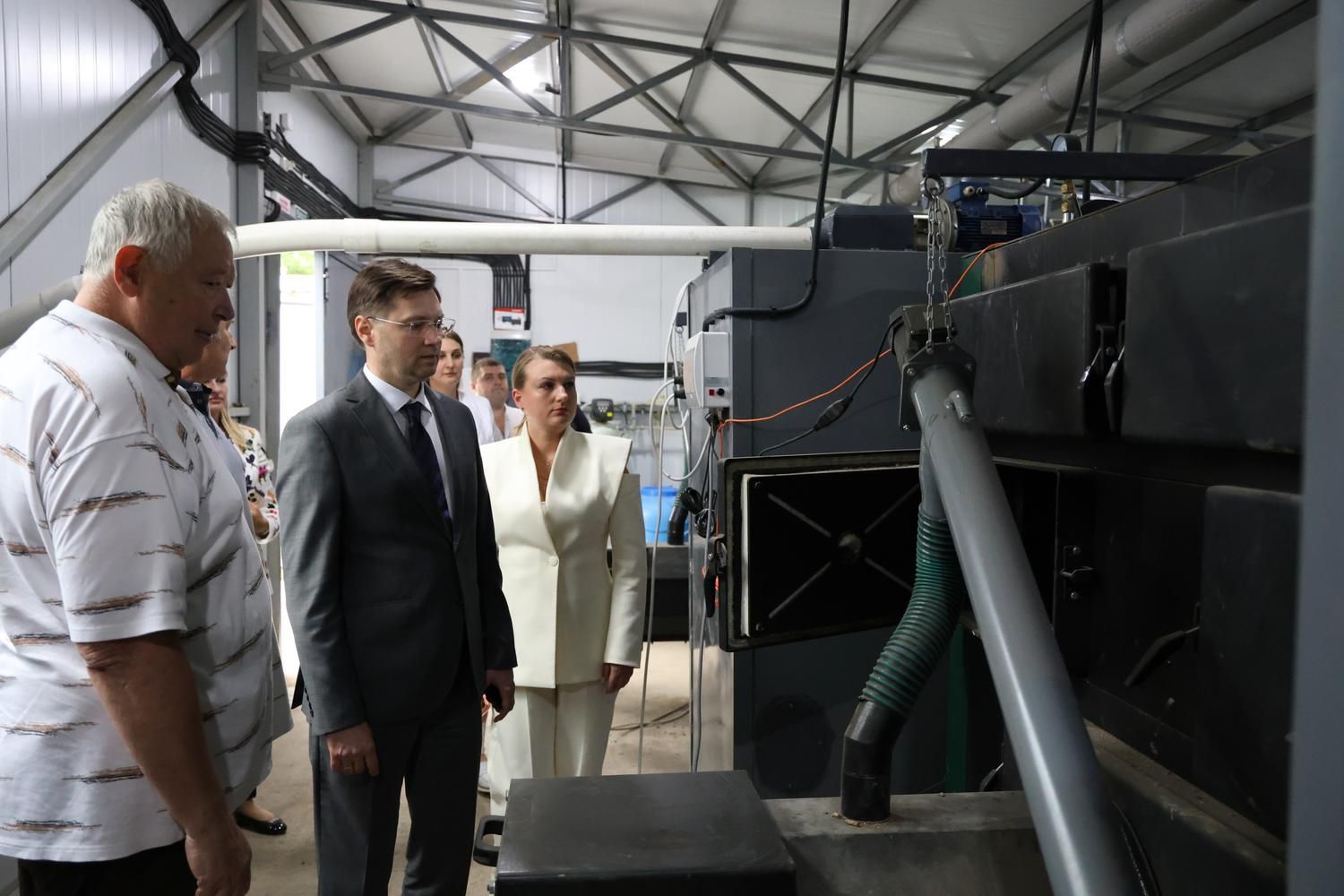 https://moz.gov.ua/img/1372b706-5ac0-43d8-8041-bbff70e96267/whatsapp-image-2026-08-27-at-113221.jpeg?fm=jpg&q=80&fit=max&crop=1500%2C1000%2C0%2C0