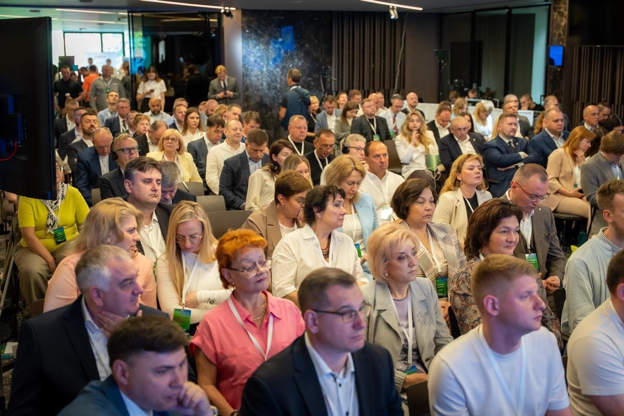 https://moz.gov.ua/img/17f55841-f5b2-46a9-b9ac-9fe65411f593/715893594-4105235242941902-936278348061818648-n.jpg?fm=jpg&q=80&fit=max&crop=1280%2C855%2C0%2C0