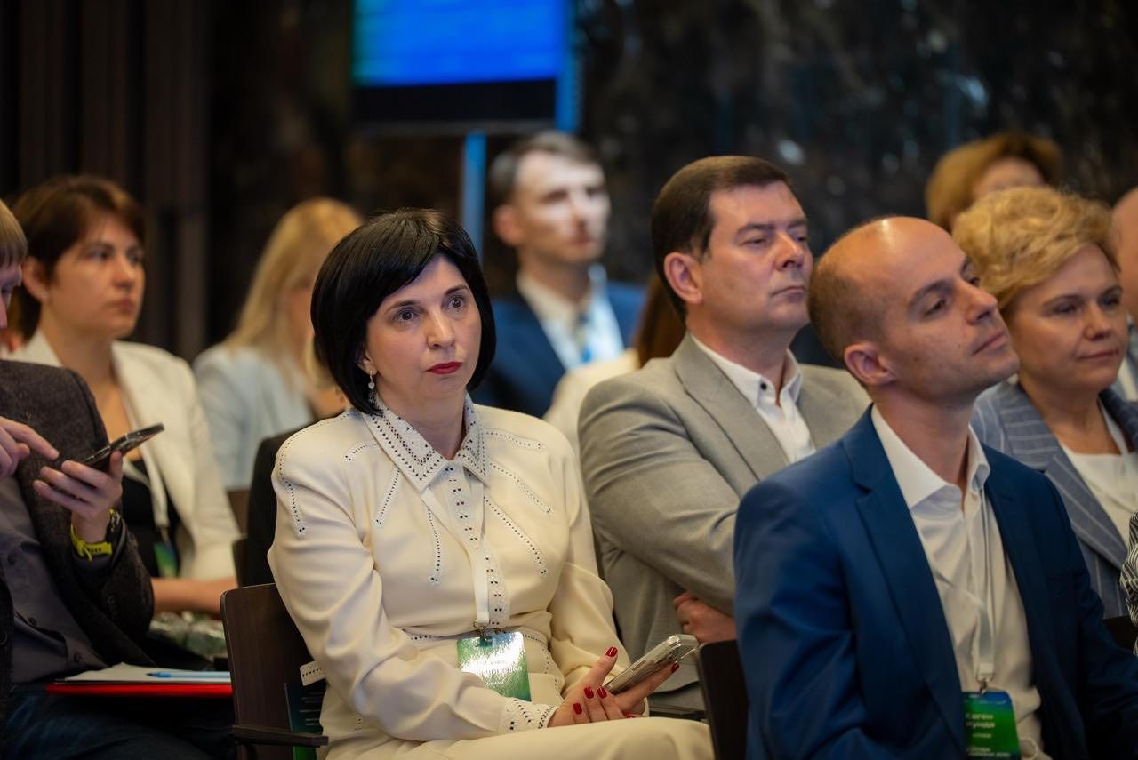 https://moz.gov.ua/img/17f55841-f5b2-46a9-b9ac-9fe65411f593/716803398-4105235219608571-8023410801489068473-n.jpg?fm=jpg&q=80&fit=max&crop=1280%2C855%2C0%2C0