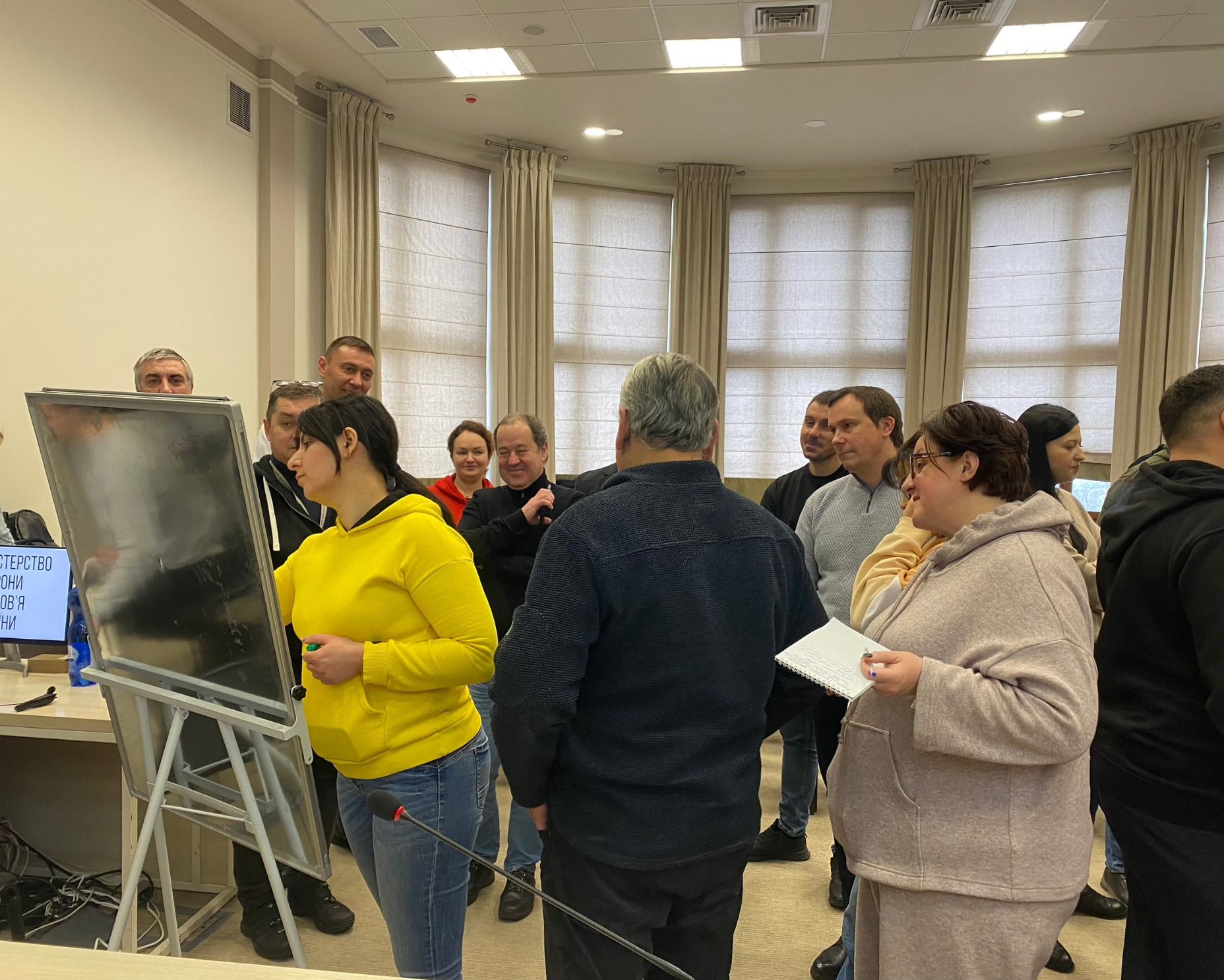 https://moz.gov.ua/img/1fbb92dd-99e4-4175-9887-8b88a547467e/471250568-2414944538844579-4174028646724840415-n.jpg?fm=jpg&q=80&fit=max&crop=1856%2C1485%2C0%2C0