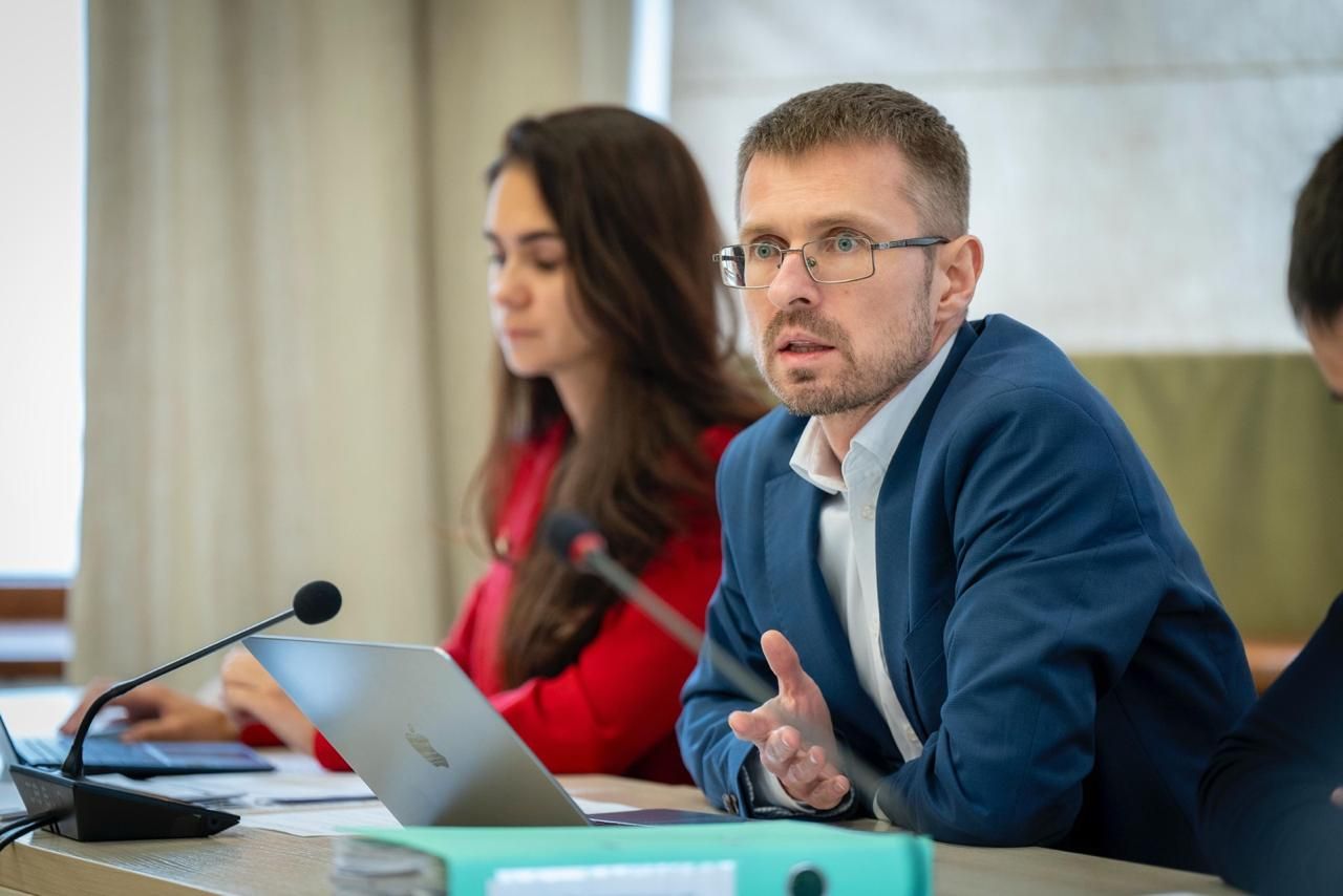 https://moz.gov.ua/img/20724b39-02c3-487f-97a4-aa57d4989e26/whatsapp-image-2025-06-12-at-133200-2.jpeg?fm=jpg&q=80&fit=max&crop=1280%2C854%2C0%2C0