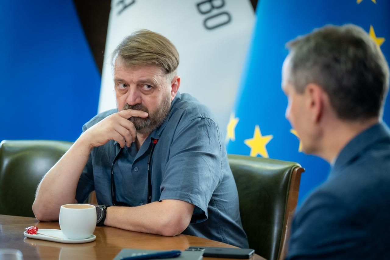 https://moz.gov.ua/img/26cf557e-5d20-430c-90f0-fd21165d4241/whatsapp-image-2026-08-03-at-141932-2.jpeg?fm=jpg&q=80&fit=max&crop=1280%2C855%2C0%2C0