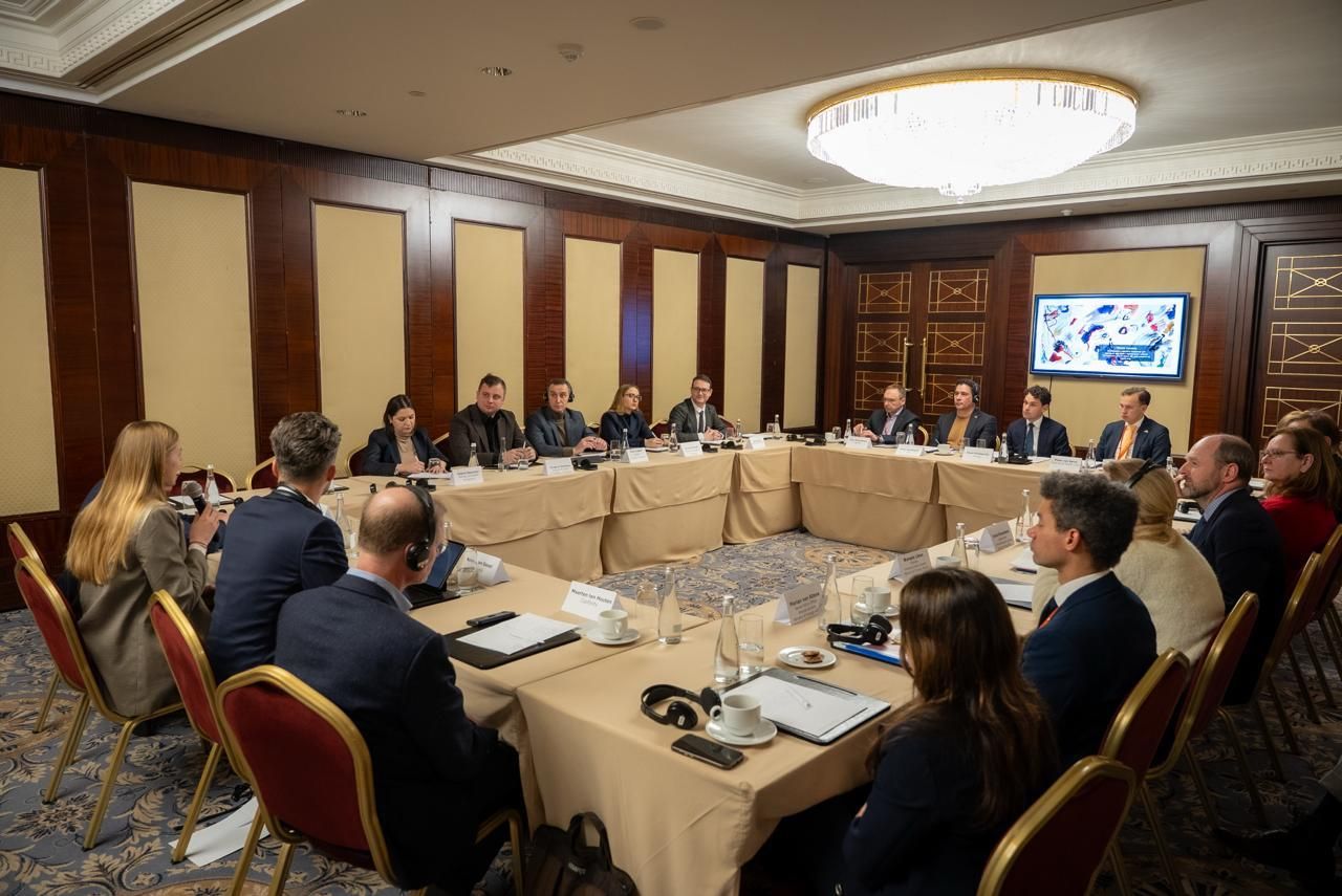 https://moz.gov.ua/img/2b877664-fb4b-4035-9ffe-08c3af9ce9b8/whatsapp-image-2026-01-20-at-163642.jpeg?fm=jpg&q=80&fit=max&crop=1280%2C855%2C0%2C0