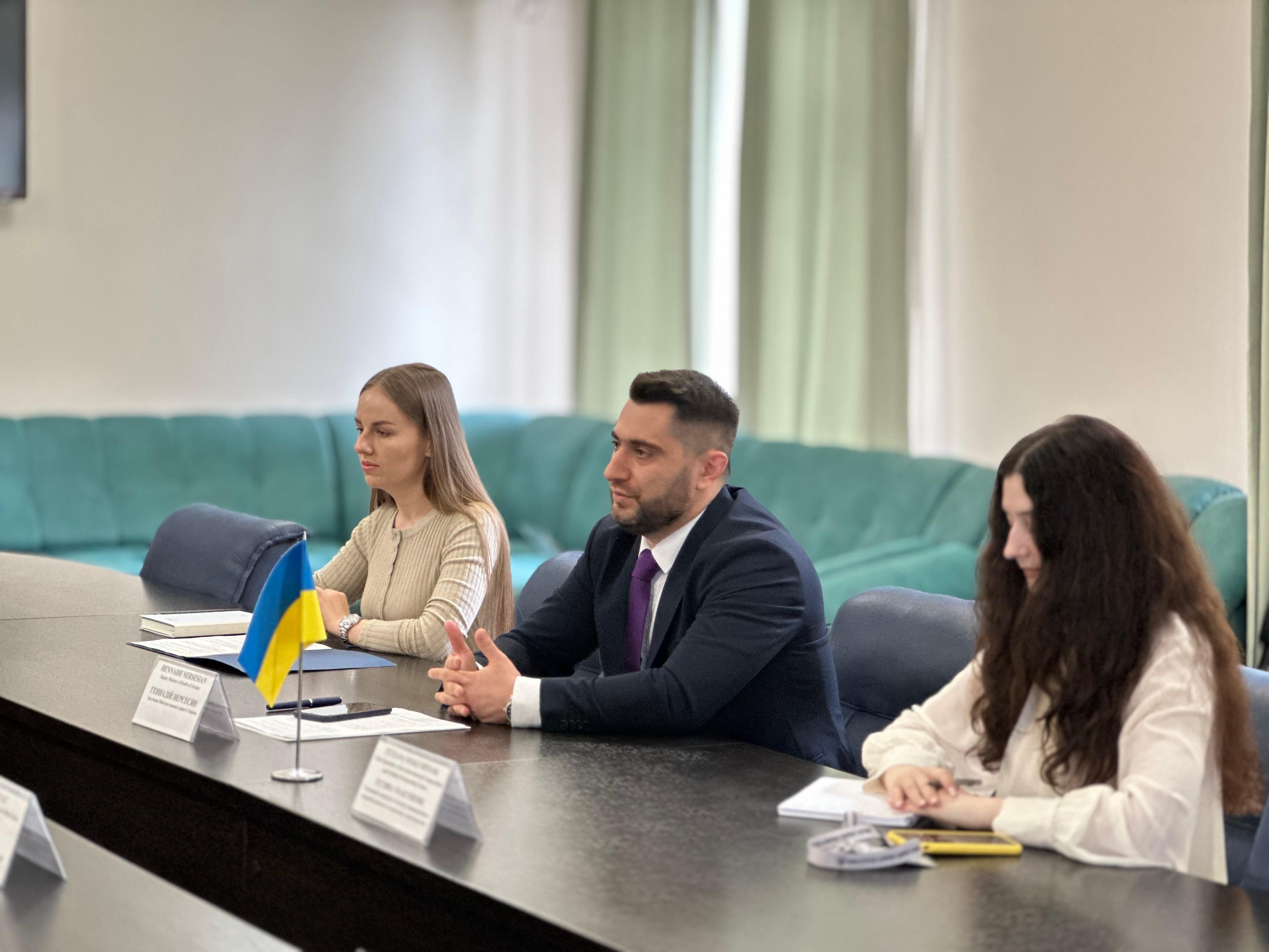 https://moz.gov.ua/img/37a8defd-eedc-4af4-9593-c17e49efc3b1/whatsapp-image-2026-10-15-at-104759.jpeg?fm=jpg&q=80&fit=max&crop=4032%2C3024%2C0%2C0