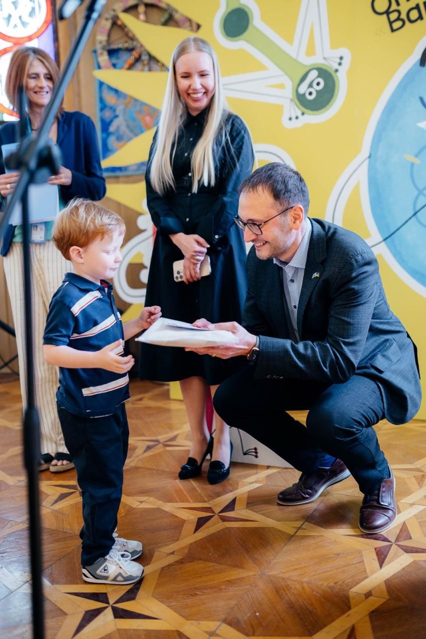 https://moz.gov.ua/img/3947ebff-bf9a-4284-a0d4-2e514e856c47/img-20250425-wa0054.jpg?fm=jpg&q=80&fit=max&crop=854%2C1280%2C0%2C0