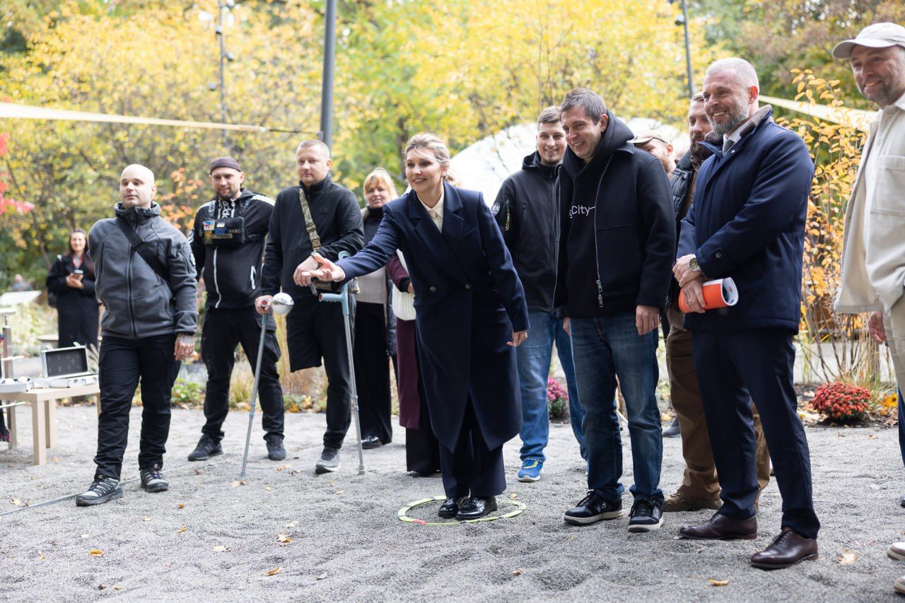 https://moz.gov.ua/img/3ad6e113-29db-4f6f-a0bb-9ee5e57c6a17/photo-2025-10-17-18-46-45.jpg?fm=jpg&q=80&fit=max&crop=1280%2C853%2C0%2C0