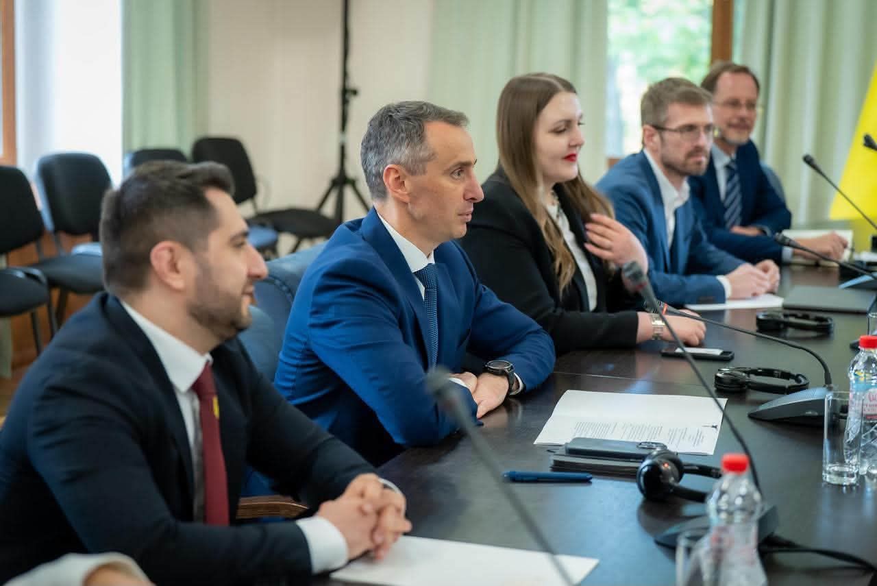 https://moz.gov.ua/img/4e56dca2-14a7-4b56-971b-deb1f99d1439/1000174615.jpg?fm=jpg&q=80&fit=max&crop=1280%2C855%2C0%2C0