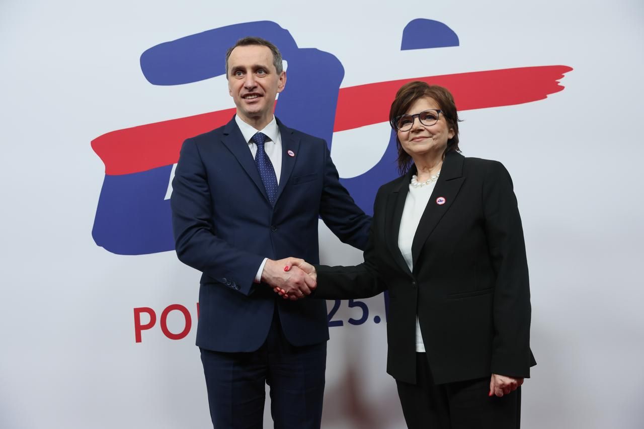 https://moz.gov.ua/img/53f542fa-23f2-4551-a2c8-20e1246aedcd/-whatsapp-2025-03-25-154620-0ed15d6a.jpg?fm=jpg&q=80&fit=max&crop=1280%2C853%2C0%2C0