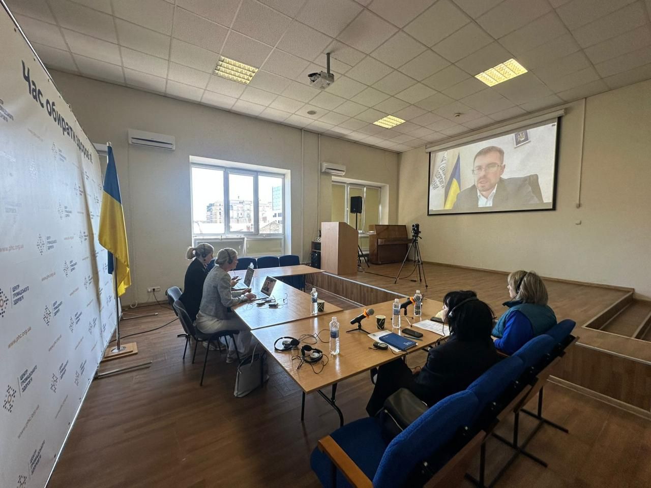 https://moz.gov.ua/img/543a3ea1-771c-4c3c-890e-32e871d2ae26/whatsapp-image-2025-05-29-at-135900-1.jpeg?fm=jpg&q=80&fit=max&crop=1280%2C960%2C0%2C0