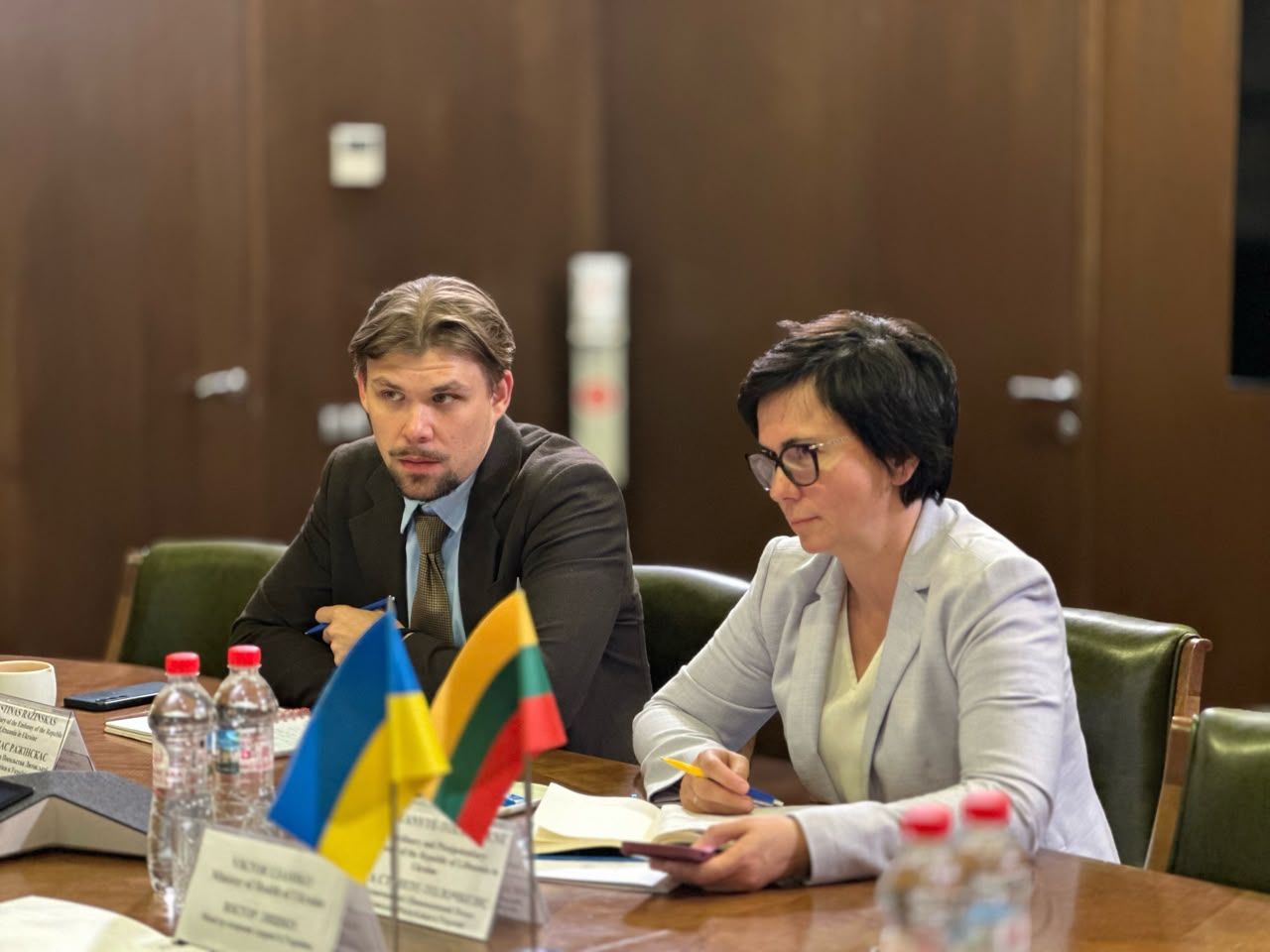 https://moz.gov.ua/img/545ddd45-dfca-4350-8933-93ac186b6992/whatsapp-image-2026-10-06-at-115714-1.jpeg?fm=jpg&q=80&fit=max&crop=1280%2C960%2C0%2C0