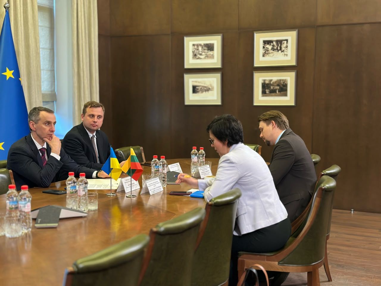 https://moz.gov.ua/img/545ddd45-dfca-4350-8933-93ac186b6992/whatsapp-image-2026-10-06-at-115714.jpeg?fm=jpg&q=80&fit=max&crop=1280%2C960%2C0%2C0