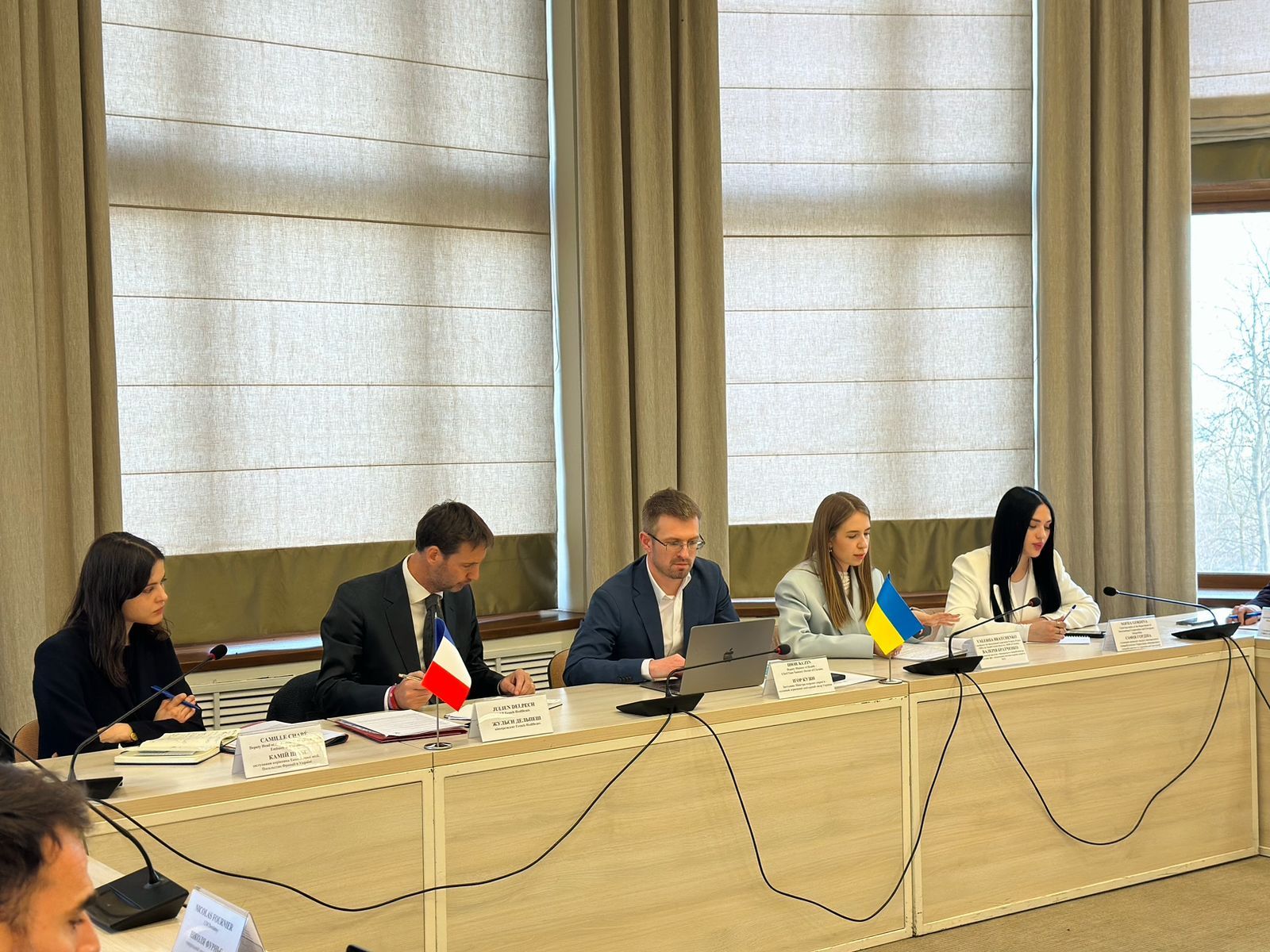 https://moz.gov.ua/img/5bd52f06-c096-4820-9b1a-744d7e86b3b3/whatsapp-image-2026-03-27-at-135011-1.jpeg?fm=jpg&q=80&fit=max&crop=1600%2C1200%2C0%2C0