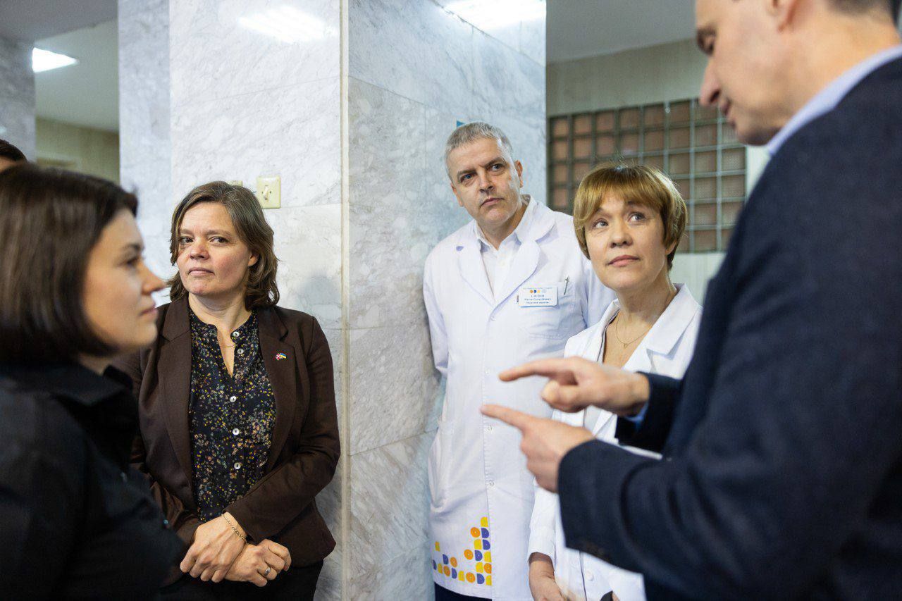https://moz.gov.ua/img/5d336642-4ddb-436c-8d20-6db96c1c2355/87649750-1309-422c-9e1d-33901143c847.jpg?fm=jpg&q=80&fit=max&crop=1280%2C853%2C0%2C0