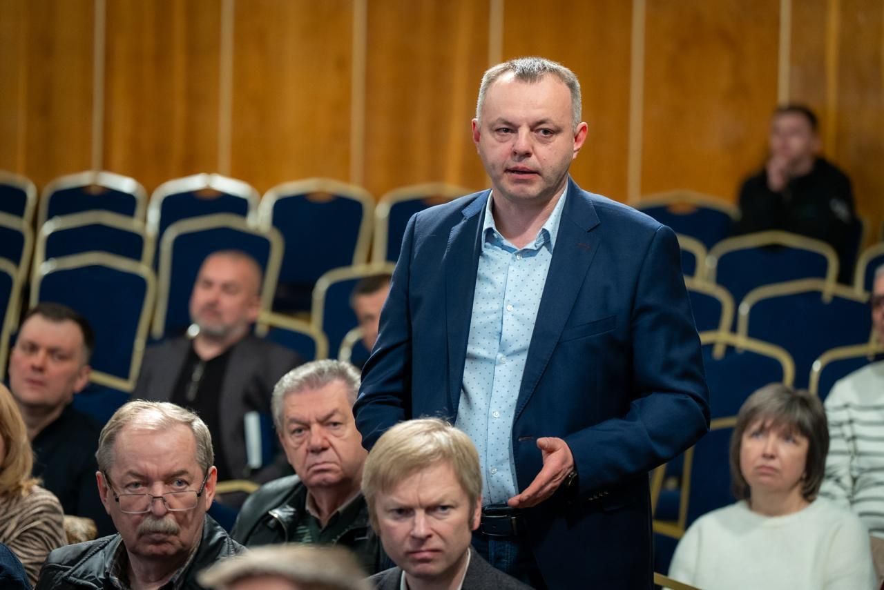 https://moz.gov.ua/img/67ac1b11-7228-4a56-8ad4-ad5948ee1945/1000126578.jpg?fm=jpg&q=80&fit=max&crop=1280%2C855%2C0%2C0