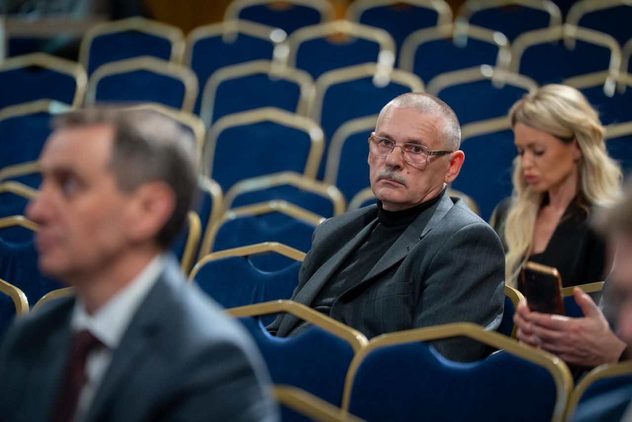 https://moz.gov.ua/img/67ac1b11-7228-4a56-8ad4-ad5948ee1945/1000126588.jpg?fm=jpg&q=80&fit=max&crop=1280%2C855%2C0%2C0