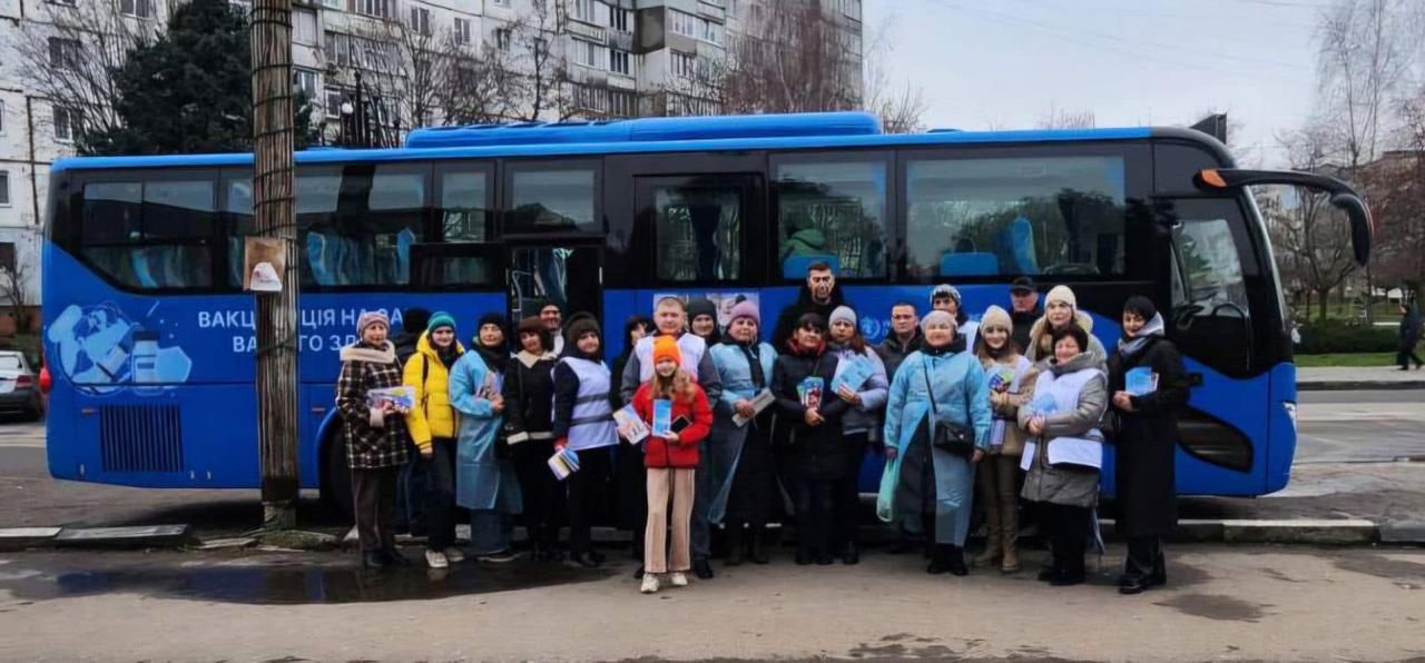https://moz.gov.ua/img/6e41396a-caf0-4f24-a236-e32a8830a813/-whatsapp-2025-03-03-155854-cc404de7.jpg?fm=jpg&q=80&fit=max&crop=1280%2C596%2C0%2C0