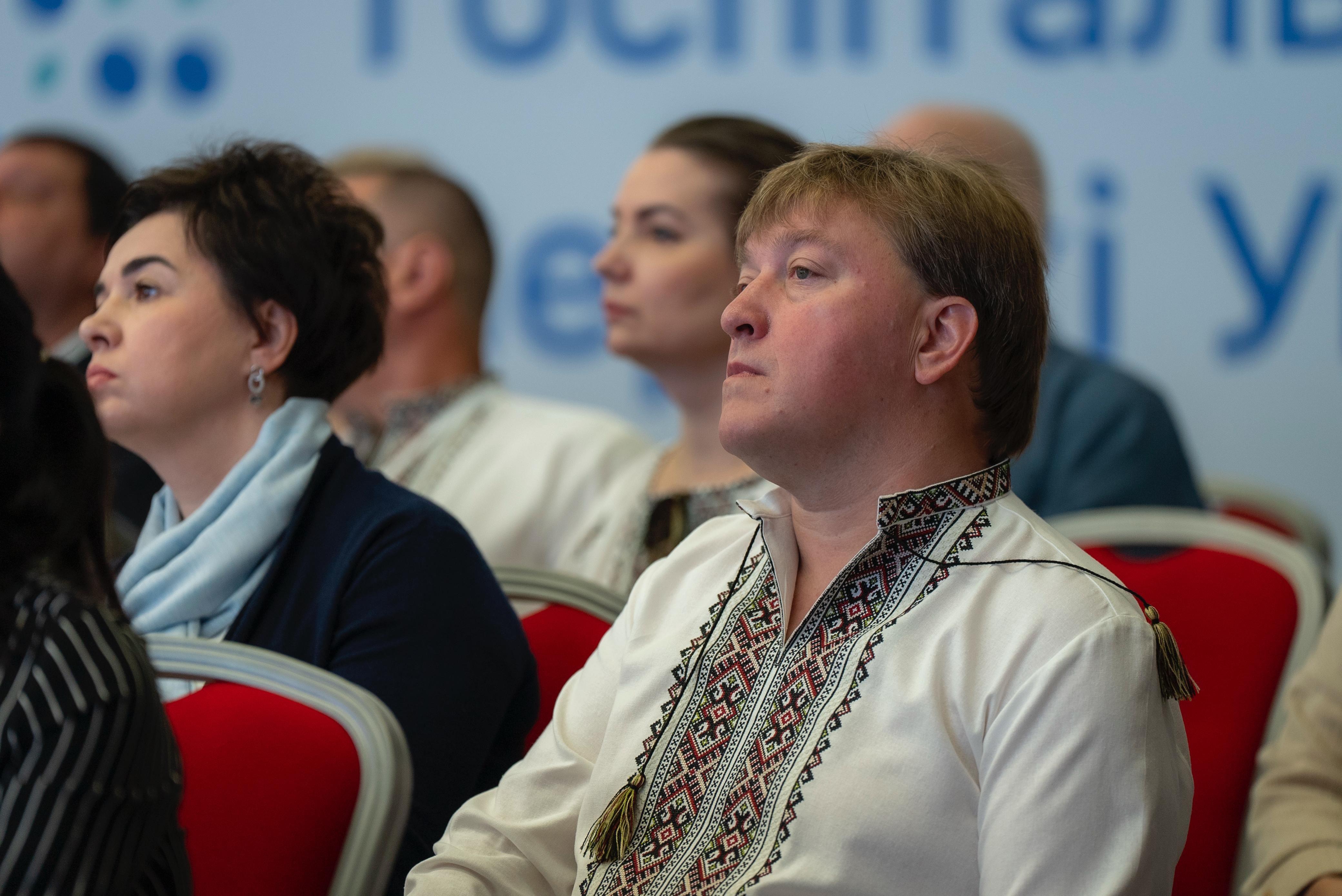 https://moz.gov.ua/img/7c44e273-95bd-4471-ad7e-ab2b4c52a309/whatsapp-image-2025-06-14-at-191618-1.jpeg?fm=jpg&q=80&fit=max&crop=4160%2C2779%2C0%2C0