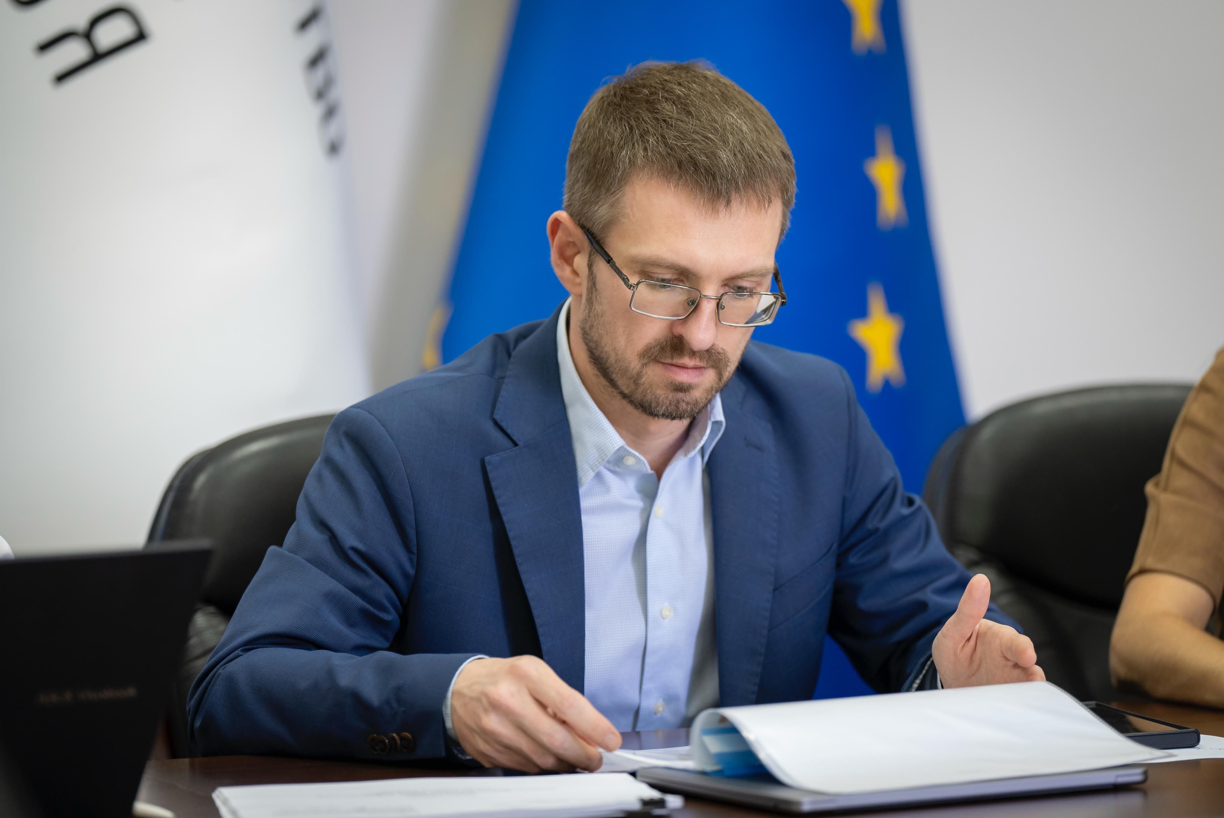 https://moz.gov.ua/img/8df3aafd-24e1-4fd4-8325-f7f2d2a29a36/img-20250609-wa0002.jpg?fm=jpg&q=80&fit=max&crop=4160%2C2779%2C0%2C0