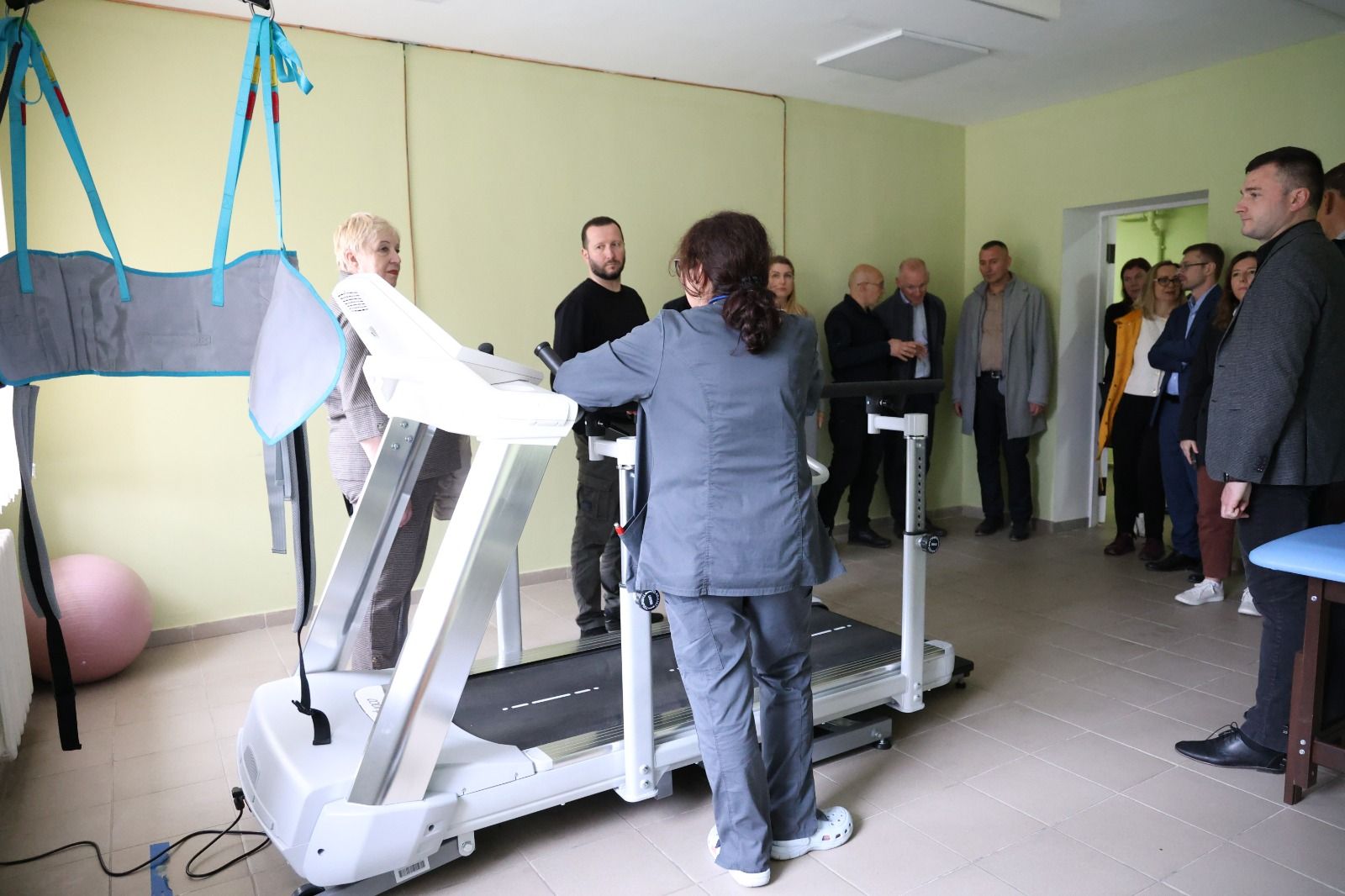https://moz.gov.ua/img/90ea1dd9-eb47-499d-adfc-8fd99506ca48/whatsapp-image-2025-06-04-at-142405-6.jpeg?fm=jpg&q=80&fit=max&crop=1600%2C1066%2C0%2C0
