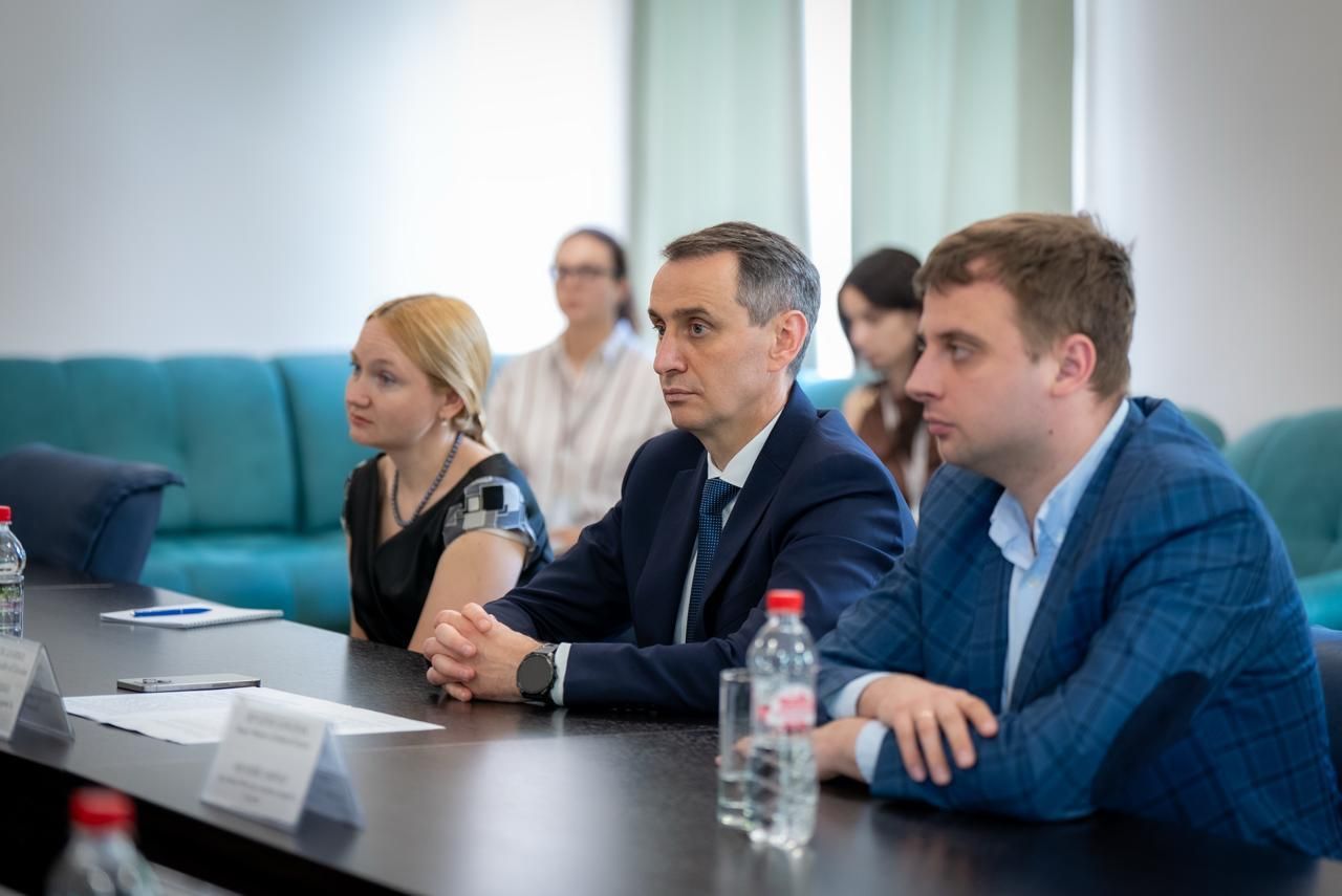 https://moz.gov.ua/img/94ba6903-0a8c-4d0d-82b2-23323d1d584e/whatsapp-image-2026-06-26-at-090835.jpeg?fm=jpg&q=80&fit=max&crop=1280%2C855%2C0%2C0