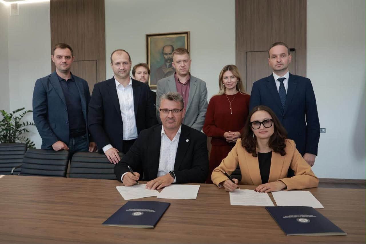 https://moz.gov.ua/img/9b199954-ff9f-4fb6-86dc-2d80b5c70c79/1000185981.jpg?fm=jpg&q=80&fit=max&crop=1280%2C853%2C0%2C0
