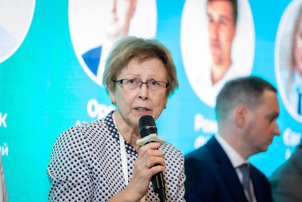 https://moz.gov.ua/img/9df45ddc-9d2e-4a5c-b150-e8fcf37b1705/photo-2026-06-05-15-40-56.jpg?fm=jpg&q=80&fit=max&crop=1280%2C855%2C0%2C0