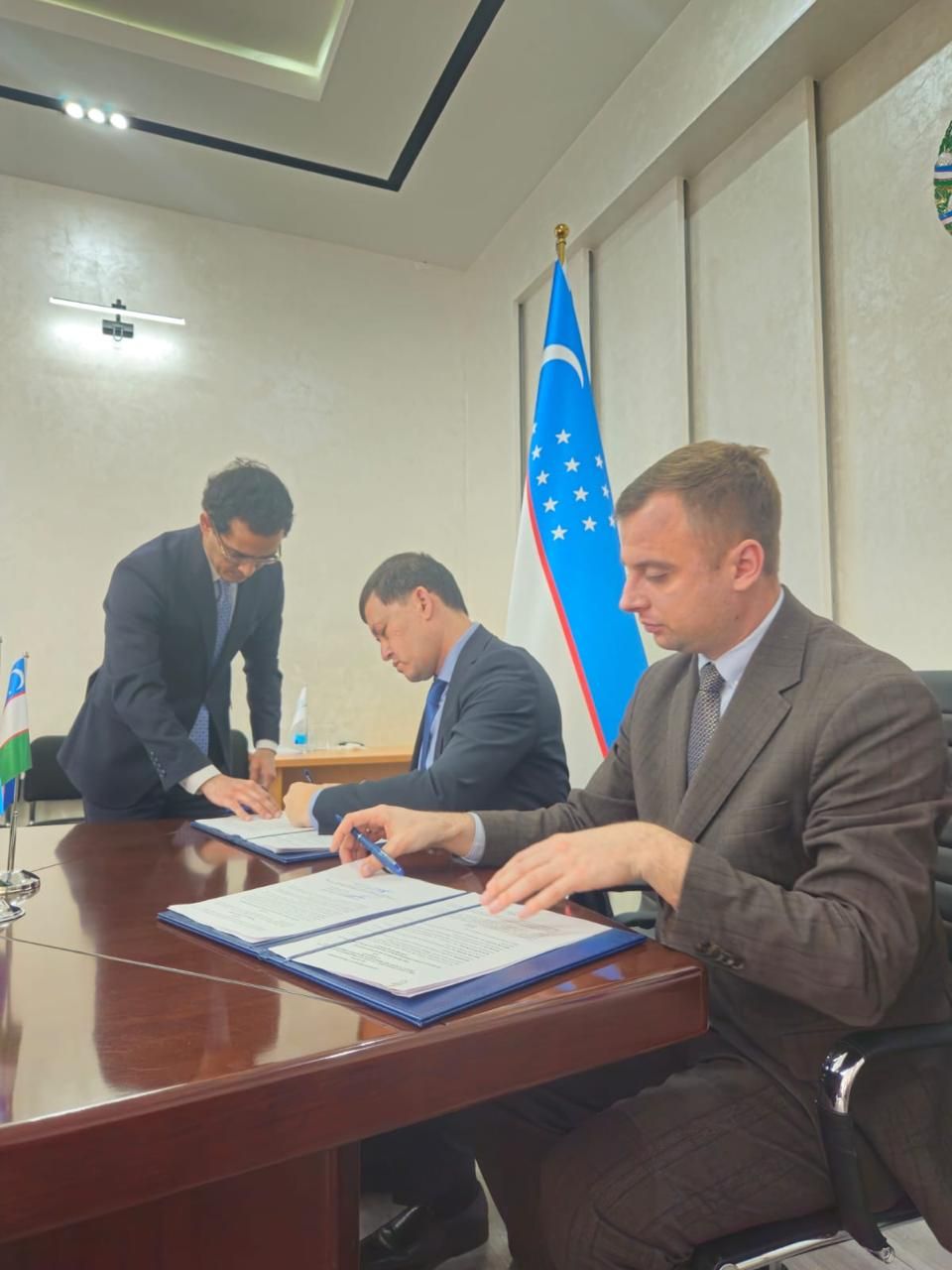 https://moz.gov.ua/img/a0ab589b-e63e-4545-a2ec-826a613c8ade/whatsapp-image-2026-10-23-at-102613.jpeg?fm=jpg&q=80&fit=max&crop=960%2C1280%2C0%2C0