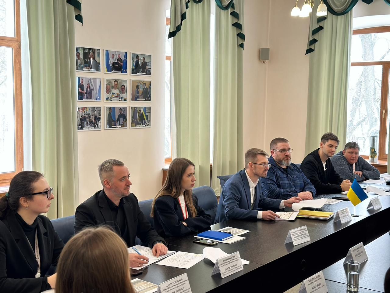 https://moz.gov.ua/img/a1cfd5e2-f119-48b2-8719-61d5e8bb766c/whatsapp-image-2026-02-23-at-095541-1.jpeg?fm=jpg&q=80&fit=max&crop=1280%2C960%2C0%2C0