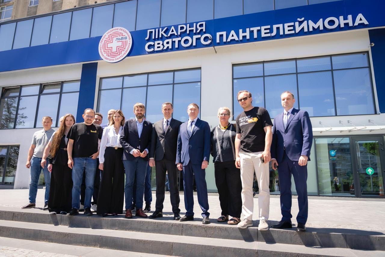 https://moz.gov.ua/img/a2cf6454-c1b2-459c-8024-67cc03aeeafe/514086963-3691756080956489-2952833270166801517-n.jpg?fm=jpg&q=80&fit=max&crop=1280%2C855%2C0%2C0