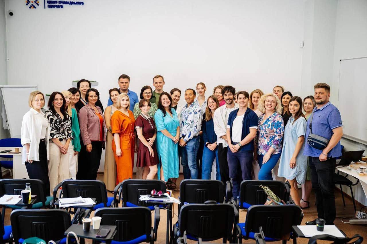 https://moz.gov.ua/img/a76f997c-e938-40a8-8a61-f270f42613cf/749403876-1675700564560379-3424703367198158054-n.jpg?fm=jpg&q=80&fit=max&crop=1280%2C853%2C0%2C0