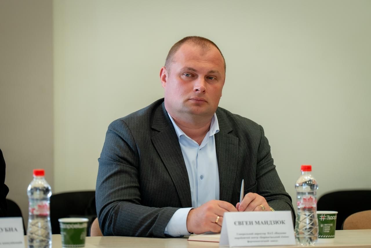https://moz.gov.ua/img/a7e19f5b-e7ff-41f0-b172-e62c2c6e5eaf/whatsapp-image-2026-04-30-at-110309.jpeg?fm=jpg&q=80&fit=max&crop=1280%2C855%2C0%2C0