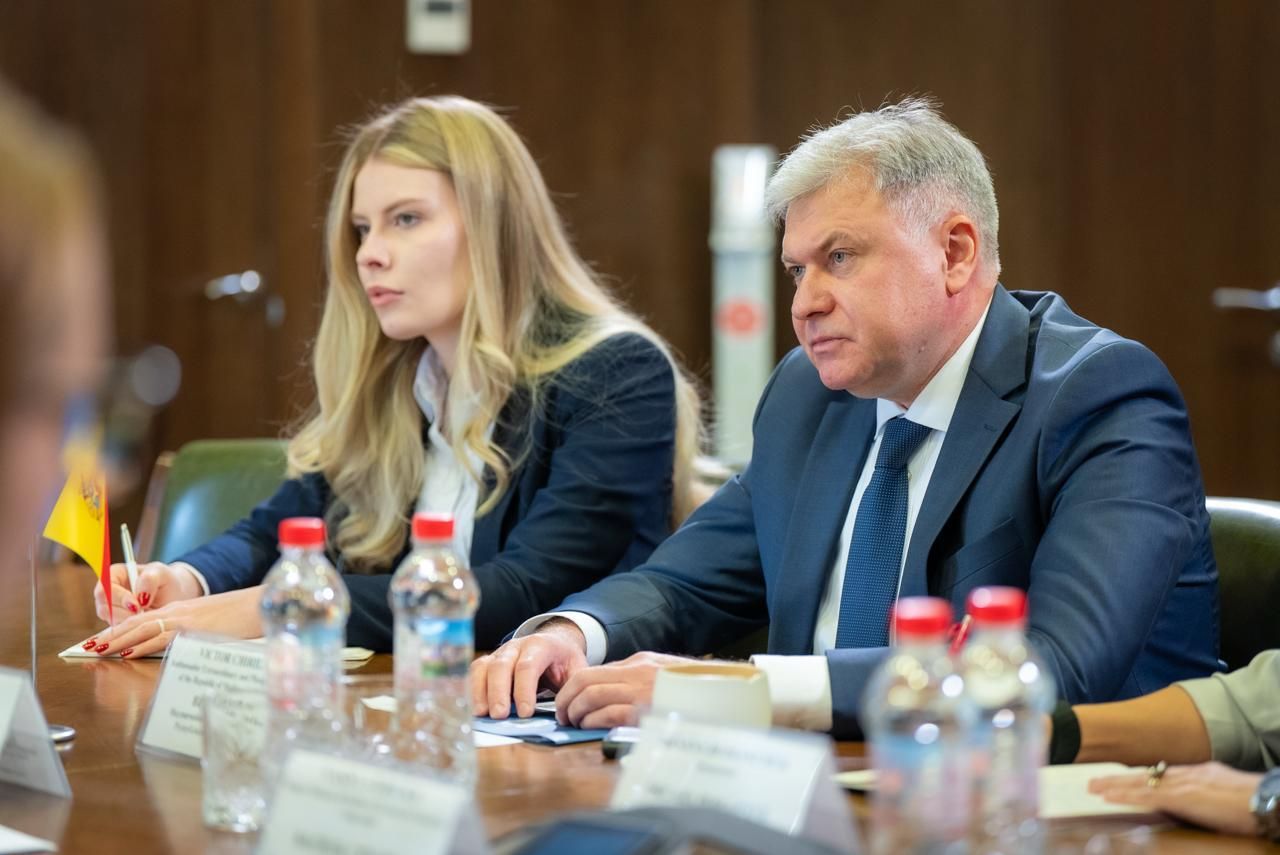 https://moz.gov.ua/img/bc3f5c51-9f76-4166-b0e2-9022e0917d78/whatsapp-image-2026-09-22-at-160528-1.jpeg?fm=jpg&q=80&fit=max&crop=1280%2C855%2C0%2C0
