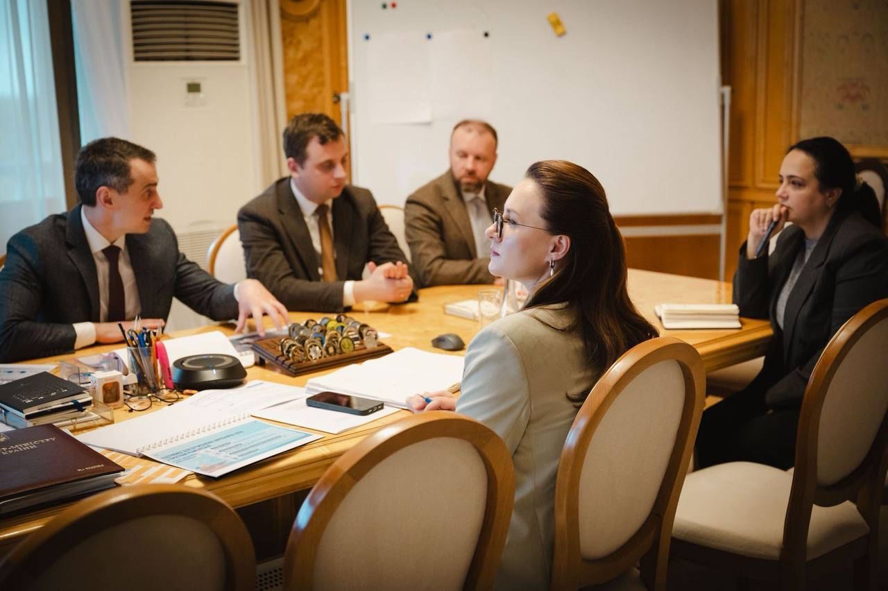 https://moz.gov.ua/img/bced7f67-aef0-4d45-ad2e-5b561a8bcdf1/whatsapp-image-2026-04-24-at-110634.jpeg?fm=jpg&q=80&fit=max&crop=1280%2C852%2C0%2C0