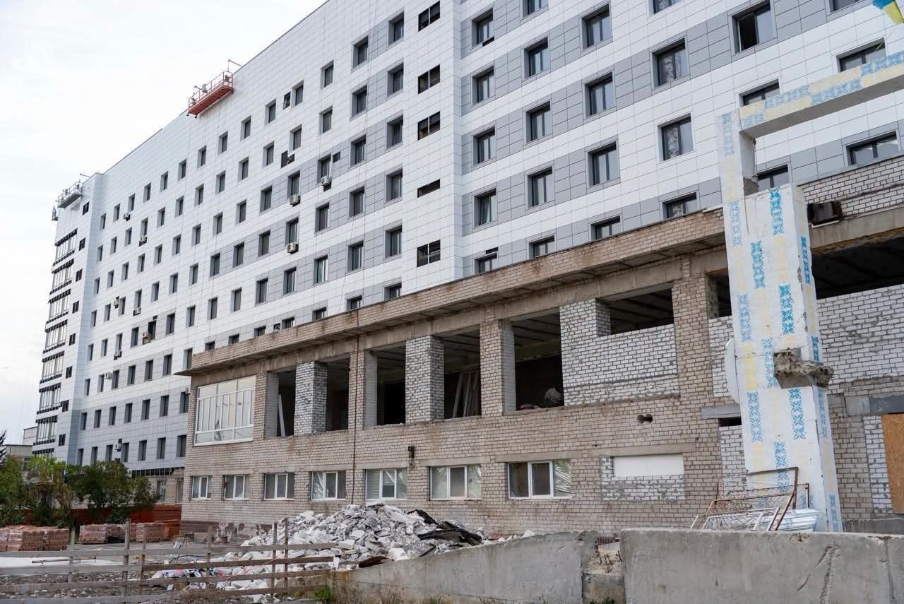 https://moz.gov.ua/img/c3d2629d-0bcc-4a32-b64c-a1612192ce01/photo-2026-10-27-19-08-02.jpg?fm=jpg&q=80&fit=max&crop=1280%2C855%2C0%2C0