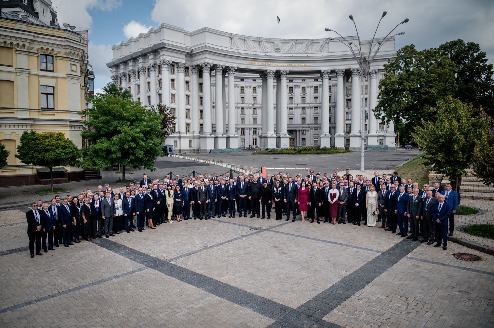 https://moz.gov.ua/img/c44cb8e6-0391-4970-9316-0dcc6520b83a/519397608-3716636871801743-2321337534185125435-n.jpg?fm=jpg&q=80&fit=max&crop=1600%2C1064%2C0%2C0