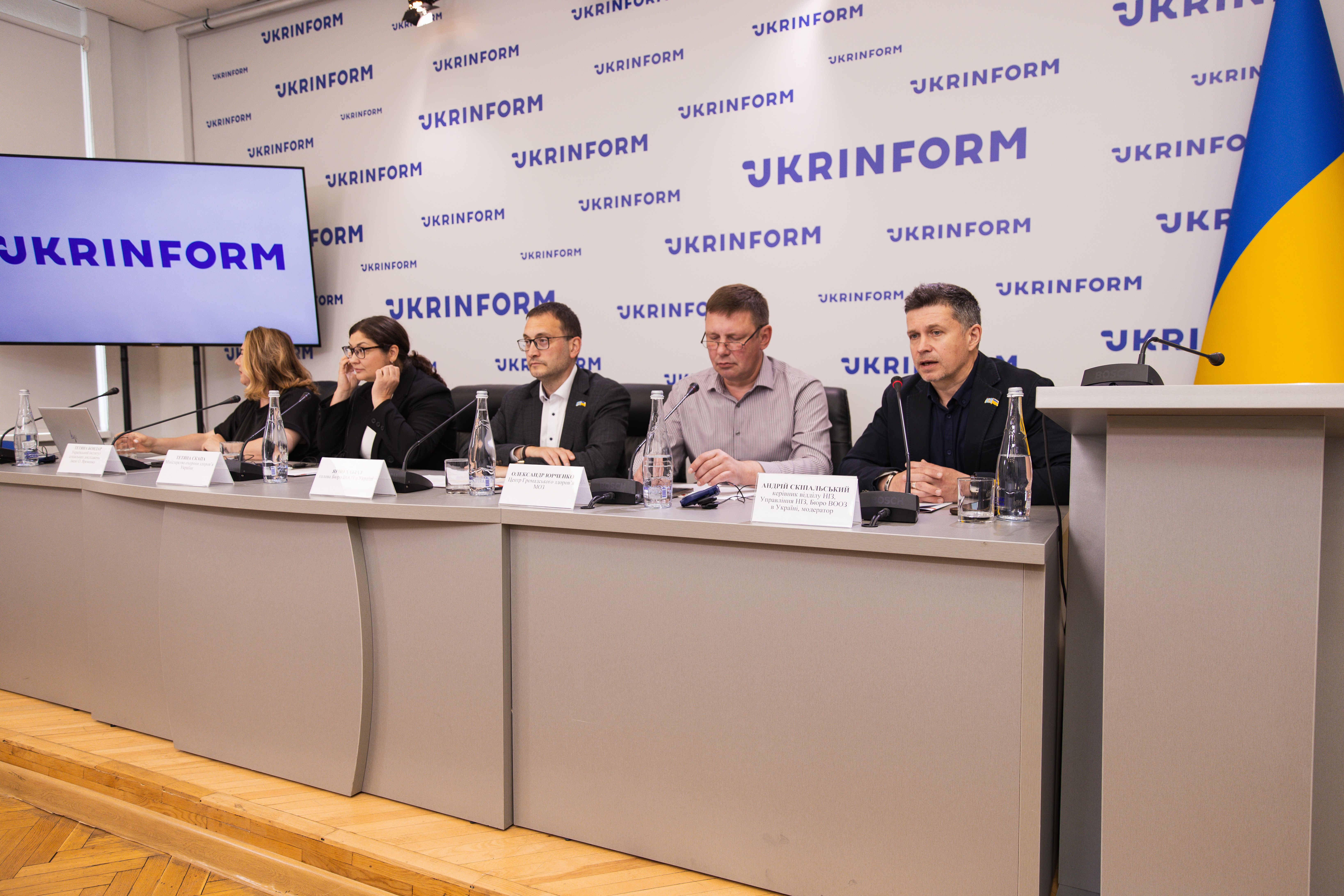 https://moz.gov.ua/img/c5fe1184-fe96-4fb7-8631-c117b99b57a8/1h8a2342.jpg?fm=jpg&q=80&fit=max&crop=6551%2C4367%2C0%2C0