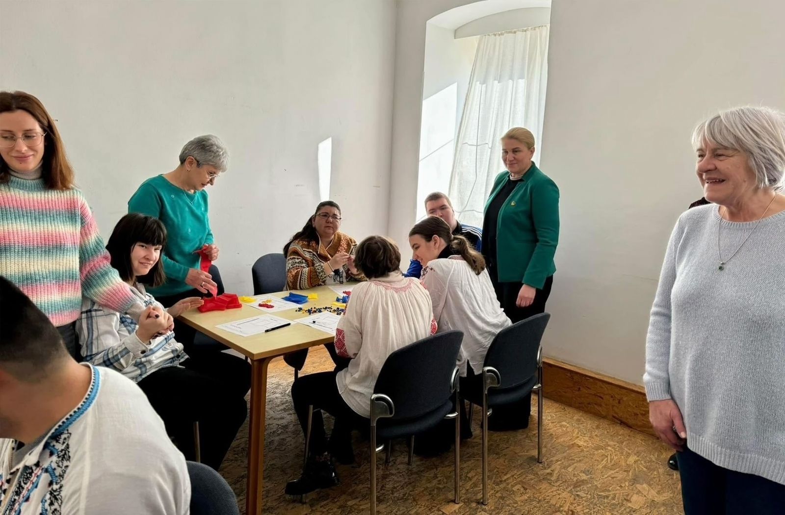 https://moz.gov.ua/img/c81f8a19-a25e-4c1d-bfa9-75a7194e1498/-whatsapp-2025-01-28-180459-7fd37a15.jpg?fm=jpg&q=80&fit=max&crop=1600%2C1050%2C0%2C0