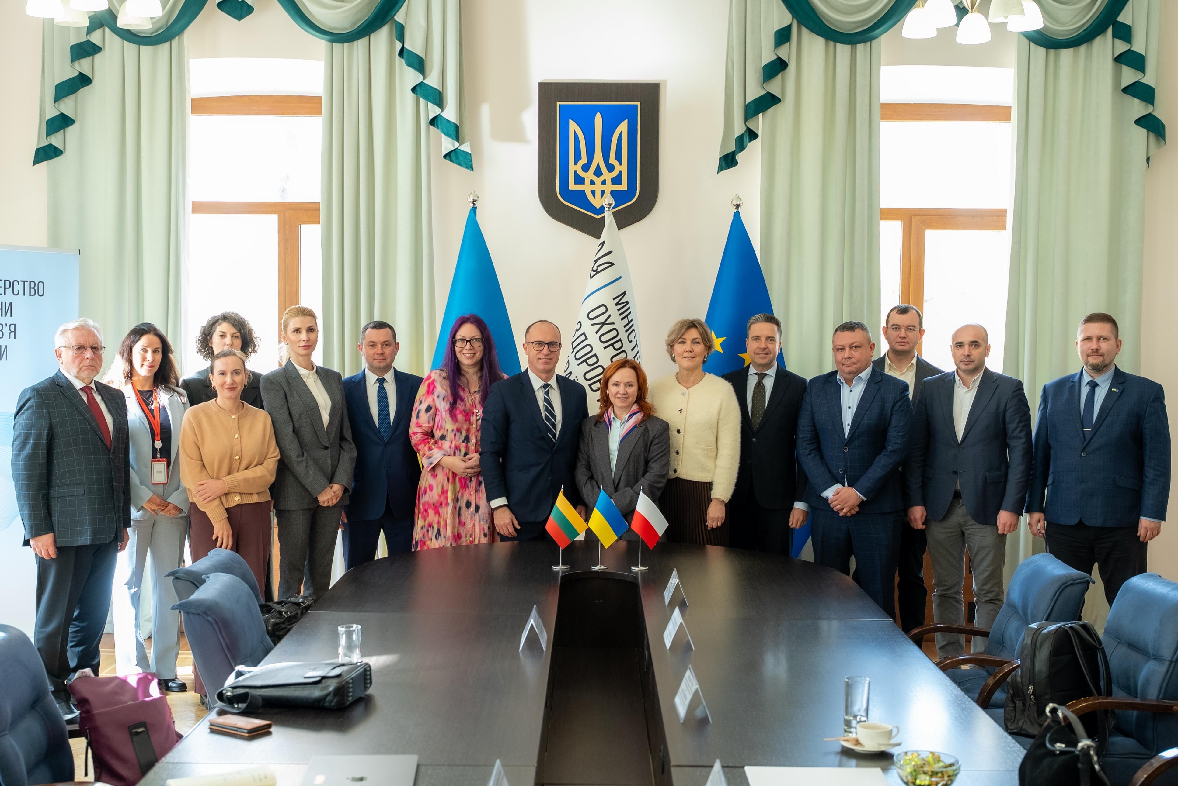 https://moz.gov.ua/img/ca2b2df3-aad8-4f35-9f7c-39c4a626f423/whatsapp-image-2025-10-31-at-175137-2.jpeg?fm=jpg&q=80&fit=max&crop=3872%2C2586%2C0%2C0