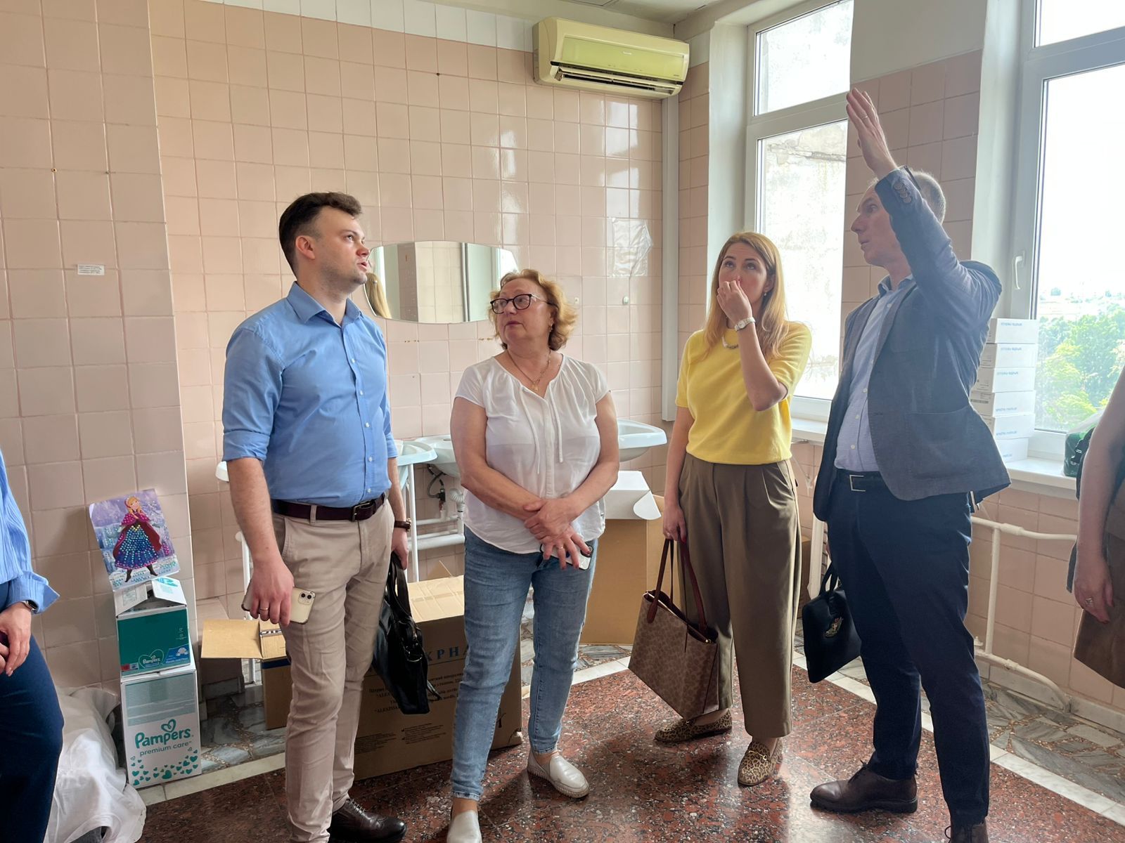 https://moz.gov.ua/img/d4abad31-07ec-4dba-8afd-aa24e0b88aa5/whatsapp-image-2026-05-27-at-093022.jpeg?fm=jpg&q=80&fit=max&crop=1600%2C1200%2C0%2C0