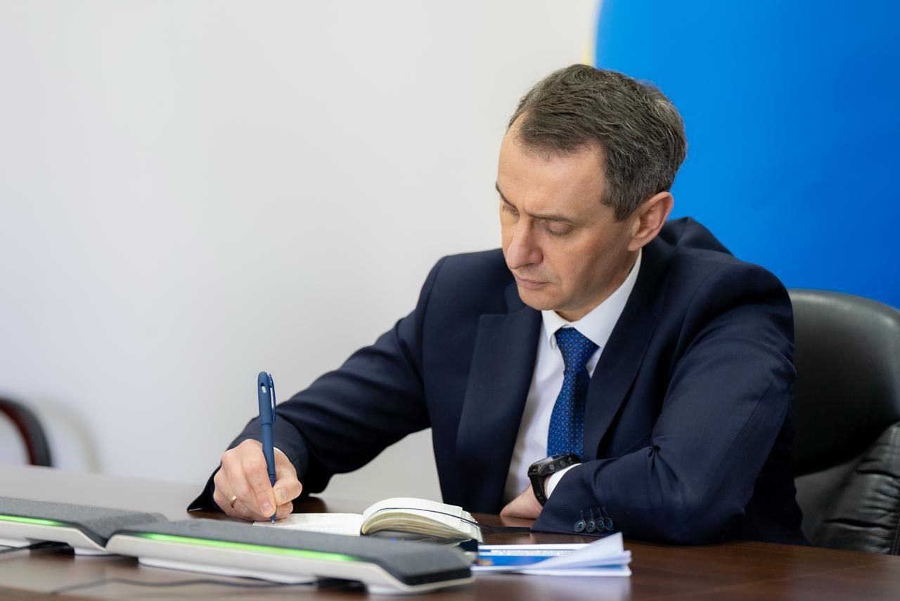 https://moz.gov.ua/img/d9617245-039f-468b-8a10-50169806dec2/whatsapp-image-2026-05-05-at-160432.jpeg?fm=jpg&q=80&fit=max&crop=1280%2C855%2C0%2C0