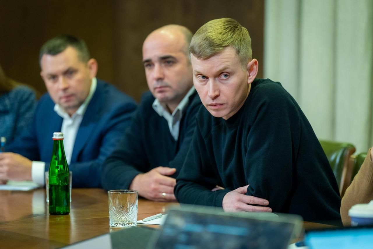 https://moz.gov.ua/img/e1b4f156-c779-47f9-aefa-0c54626879c3/-whatsapp-2025-02-18-170445-665b3163.jpg?fm=jpg&q=80&fit=max&crop=1280%2C855%2C0%2C0