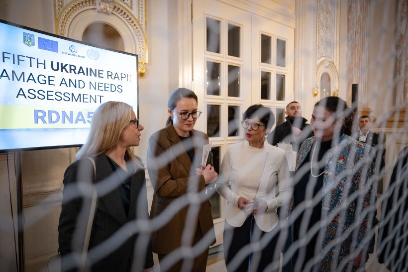 https://moz.gov.ua/img/e499e55f-e7c7-46b4-ae40-c25b3f18d81e/img-dc2ee4c07e3a02b2701c1d5c1d92792c.png?fm=jpg&q=80&fit=max&crop=820%2C546%2C0%2C0