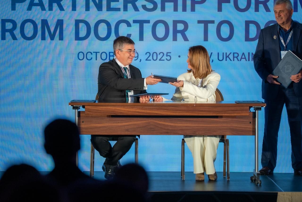 https://moz.gov.ua/img/e6c53d38-906d-4ea2-a491-9c752d49d2d4/img-20251009-wa0035.jpg?fm=jpg&q=80&fit=max&crop=1280%2C855%2C0%2C0