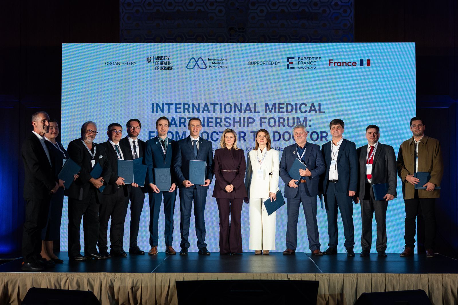 https://moz.gov.ua/img/e6c53d38-906d-4ea2-a491-9c752d49d2d4/img-20251009-wa0060.jpg?fm=jpg&q=80&fit=max&crop=1600%2C1066%2C0%2C0
