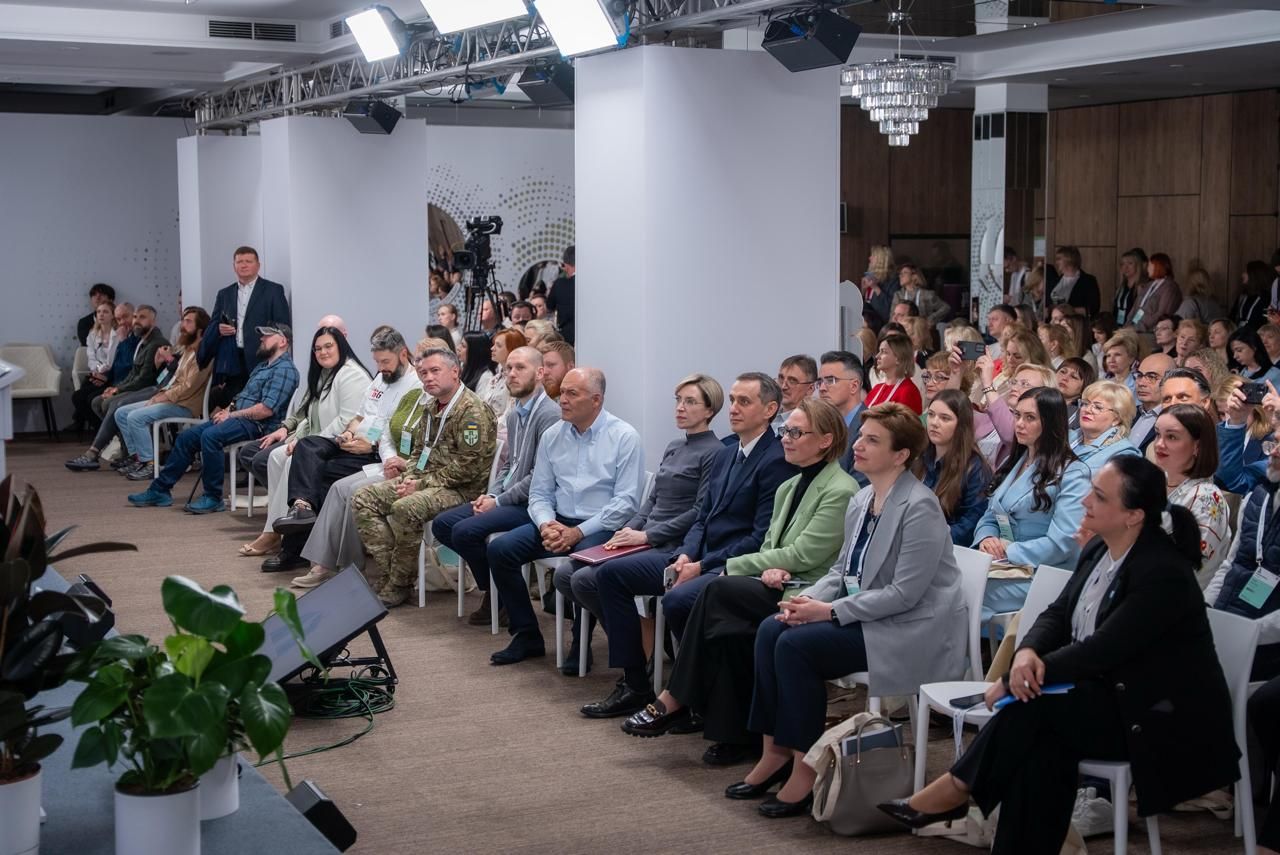 https://moz.gov.ua/img/ec869dda-5d61-46bf-b833-e3d2130f1964/700134572-4076815115783915-7921818953095559264-n.jpg?fm=jpg&q=80&fit=max&crop=1280%2C855%2C0%2C0