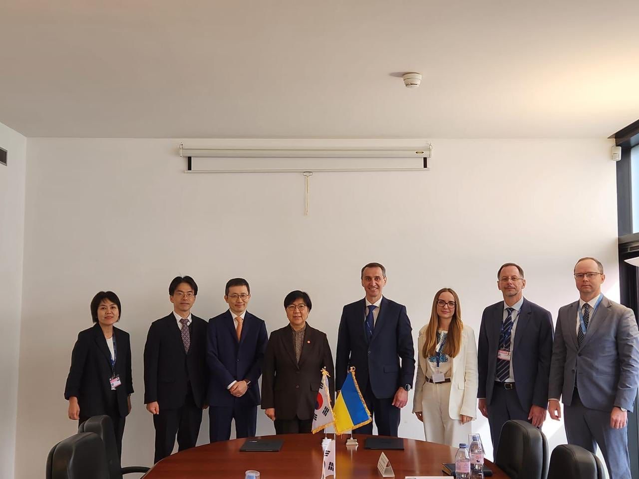 https://moz.gov.ua/img/ef7ecc24-9372-41f8-ab1b-d3739486a80c/702559534-4083190091813084-6134549431518949913-n.jpg?fm=jpg&q=80&fit=max&crop=1280%2C960%2C0%2C0