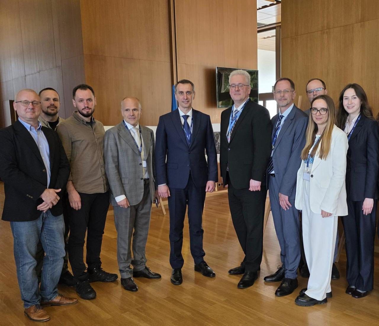 https://moz.gov.ua/img/ef7ecc24-9372-41f8-ab1b-d3739486a80c/702910874-4083189831813110-1144960070222382938-n.jpg?fm=jpg&q=80&fit=max&crop=1280%2C1100%2C0%2C0